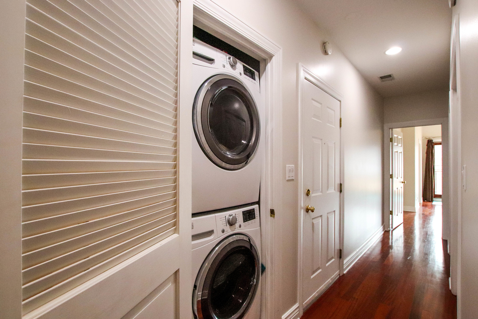 2521 W North Avenue Unit: A