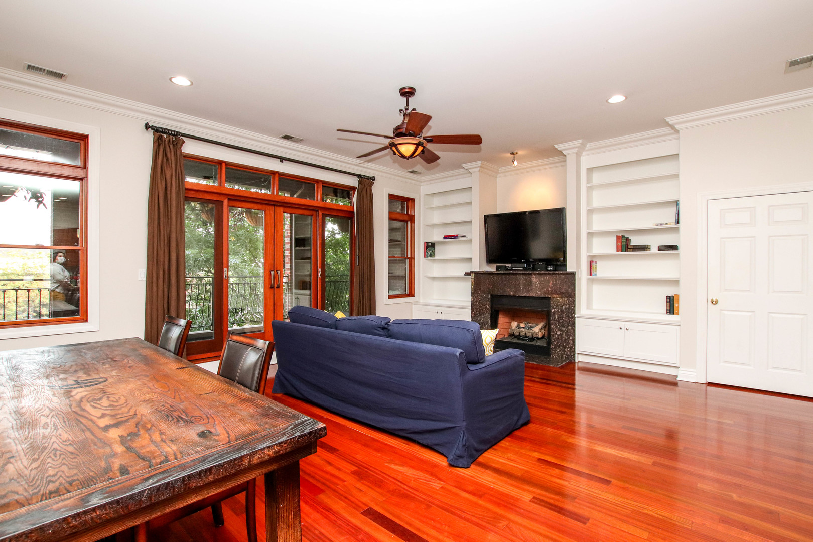 2521 W North Avenue Unit: A