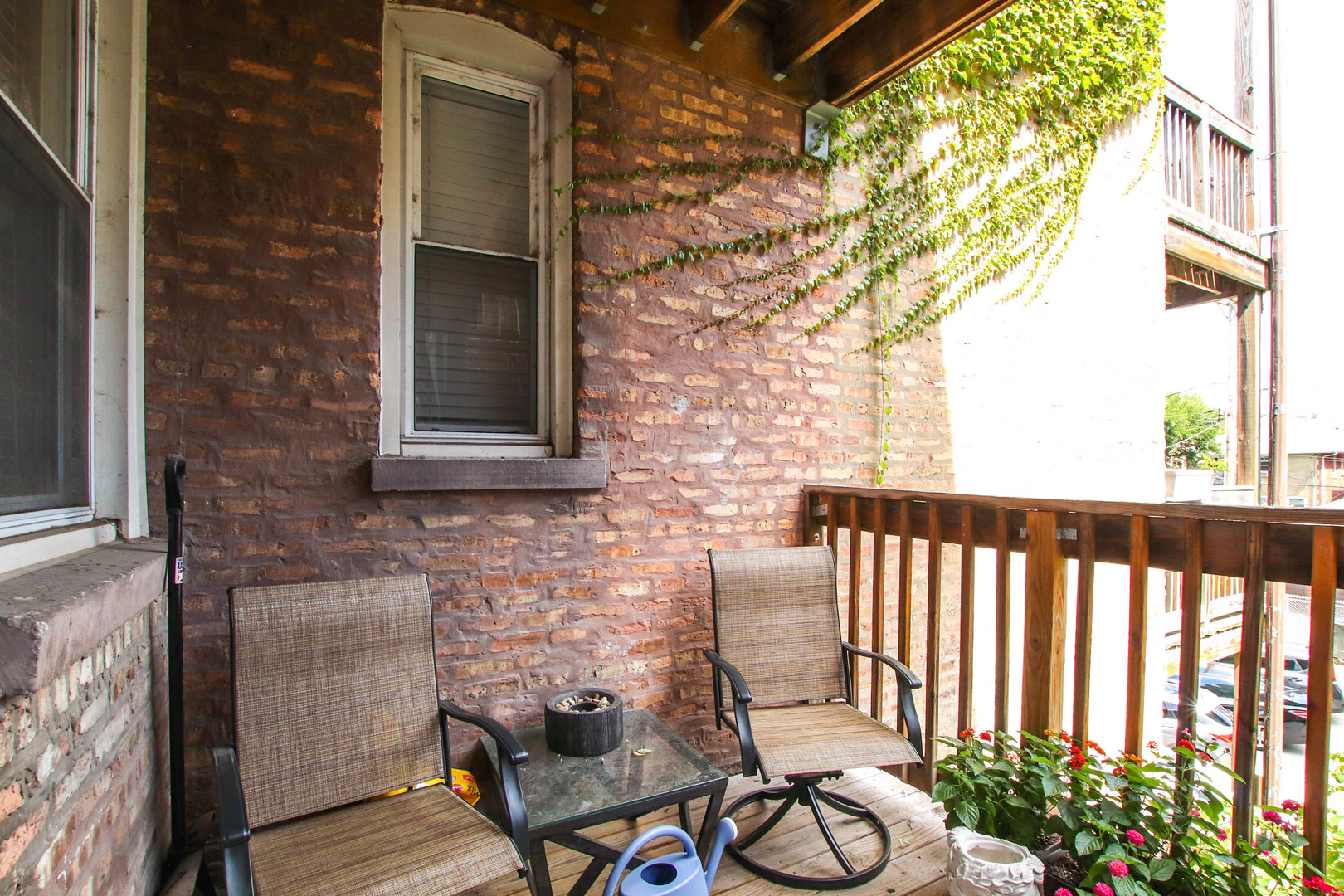 5137 S Ingleside Avenue Unit: 2