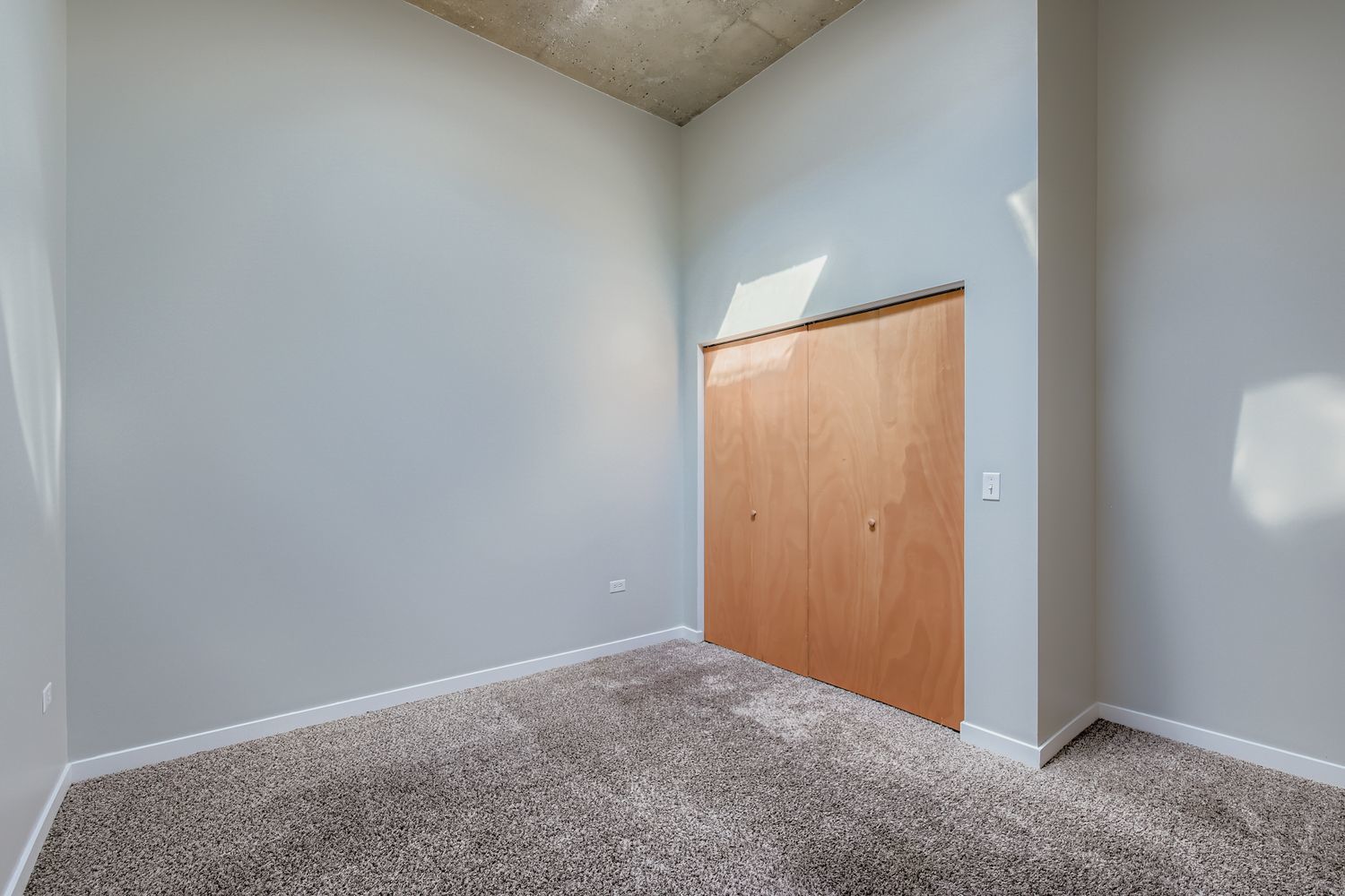 3963 W Belmont Avenue Unit: 336