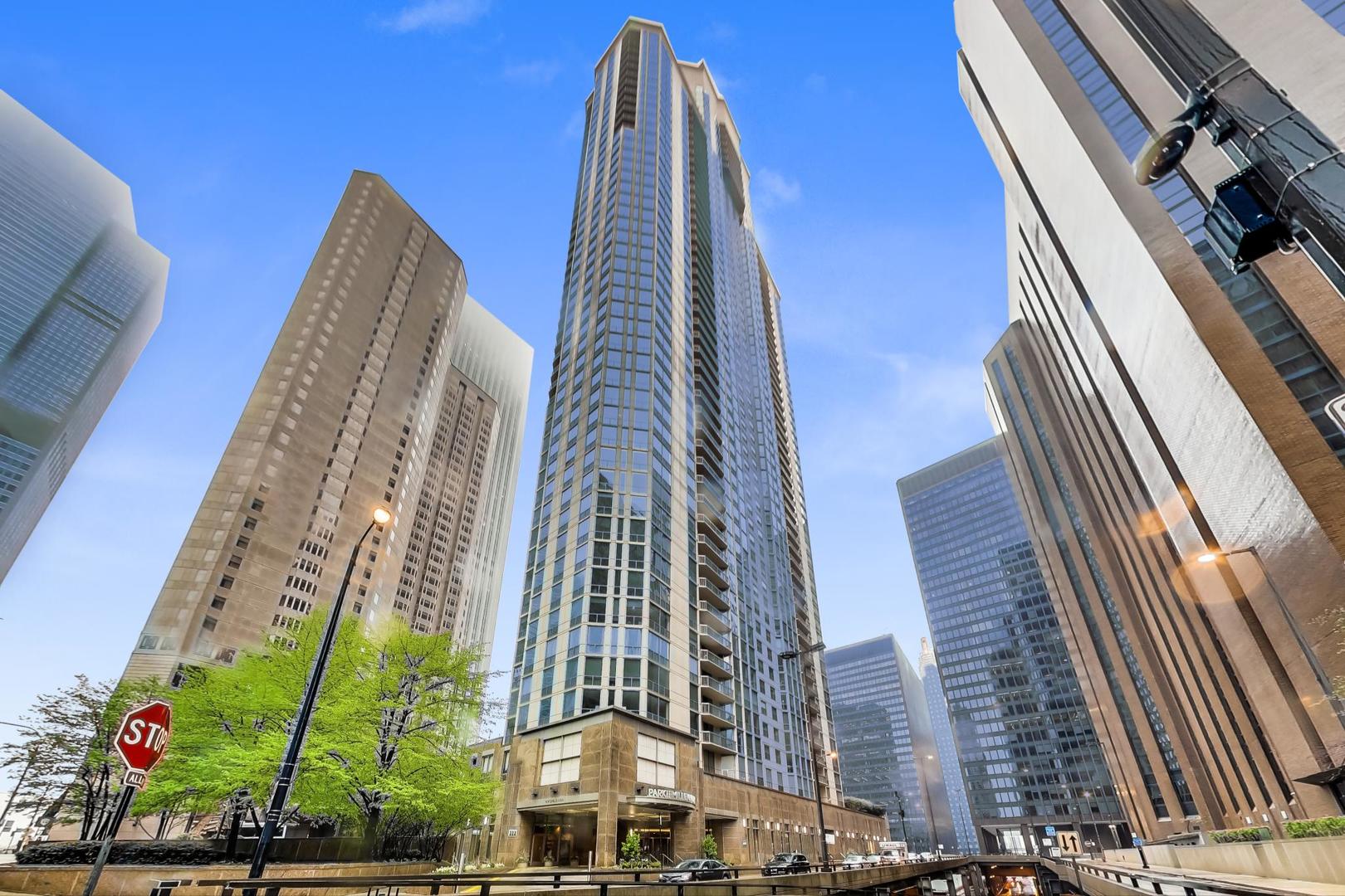 222 N Columbus Drive Unit: 3401