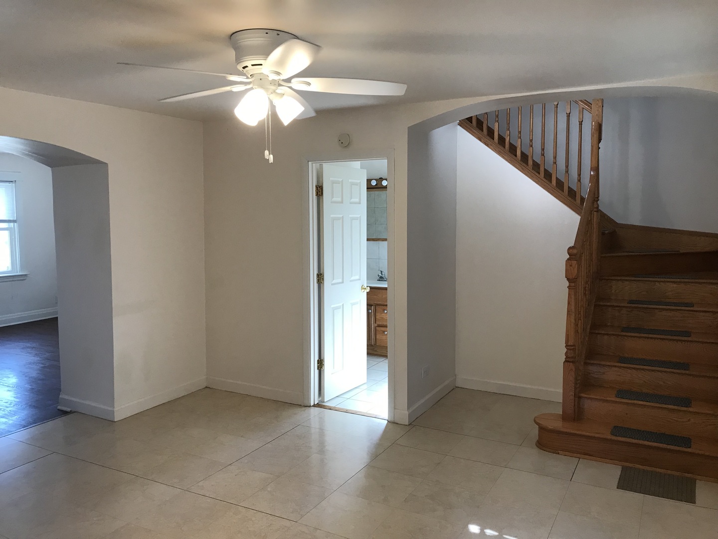 8834 Burlington Avenue Unit: 8834