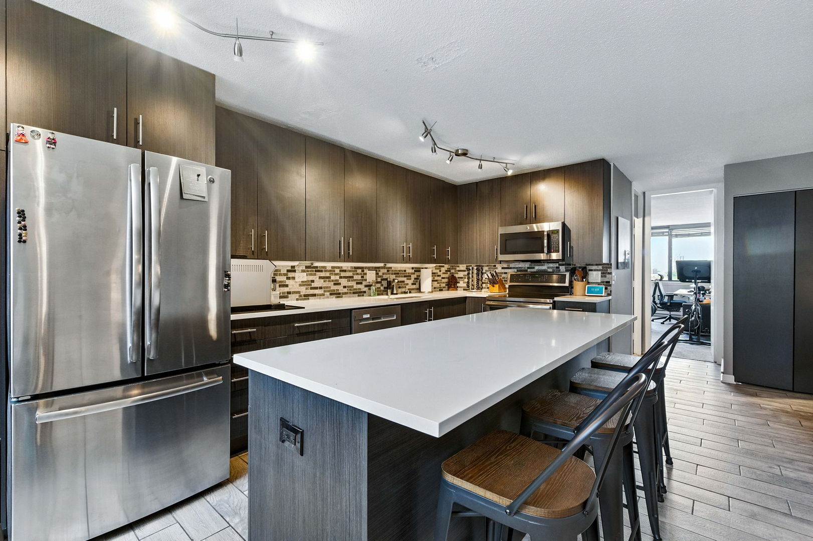 3110 N Sheridan Road Unit: 905