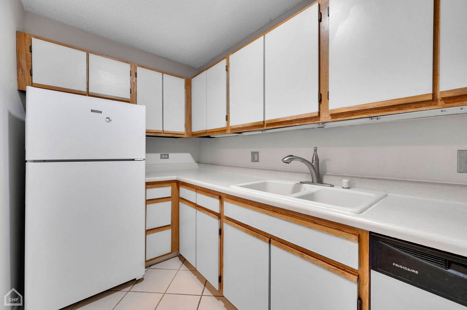 1122 N Clark Street Unit: 1910