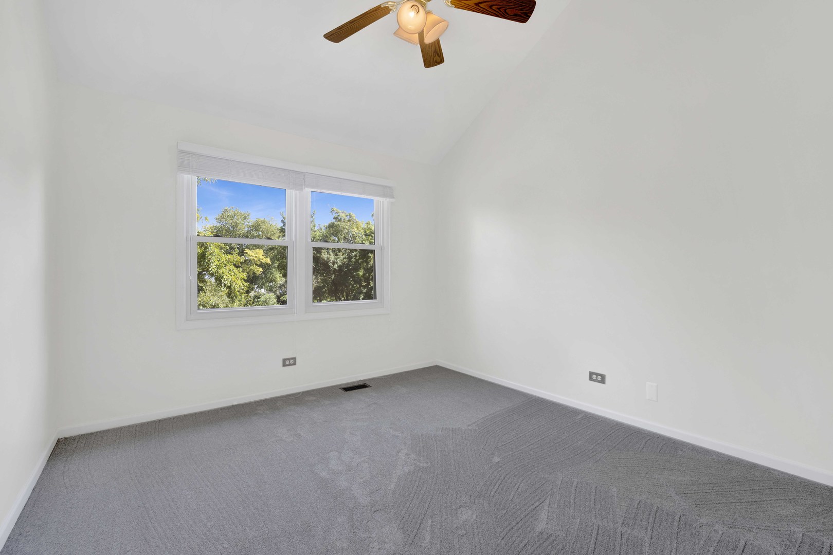 1440 Monarch Circle