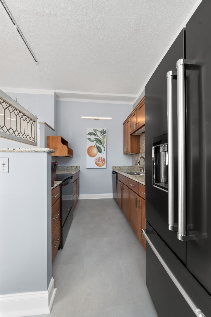600 S Dearborn Street Unit: 1007