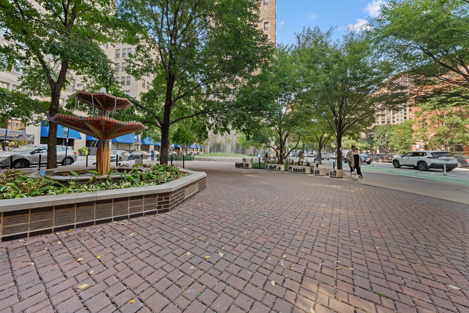 600 S Dearborn Street Unit: 1007