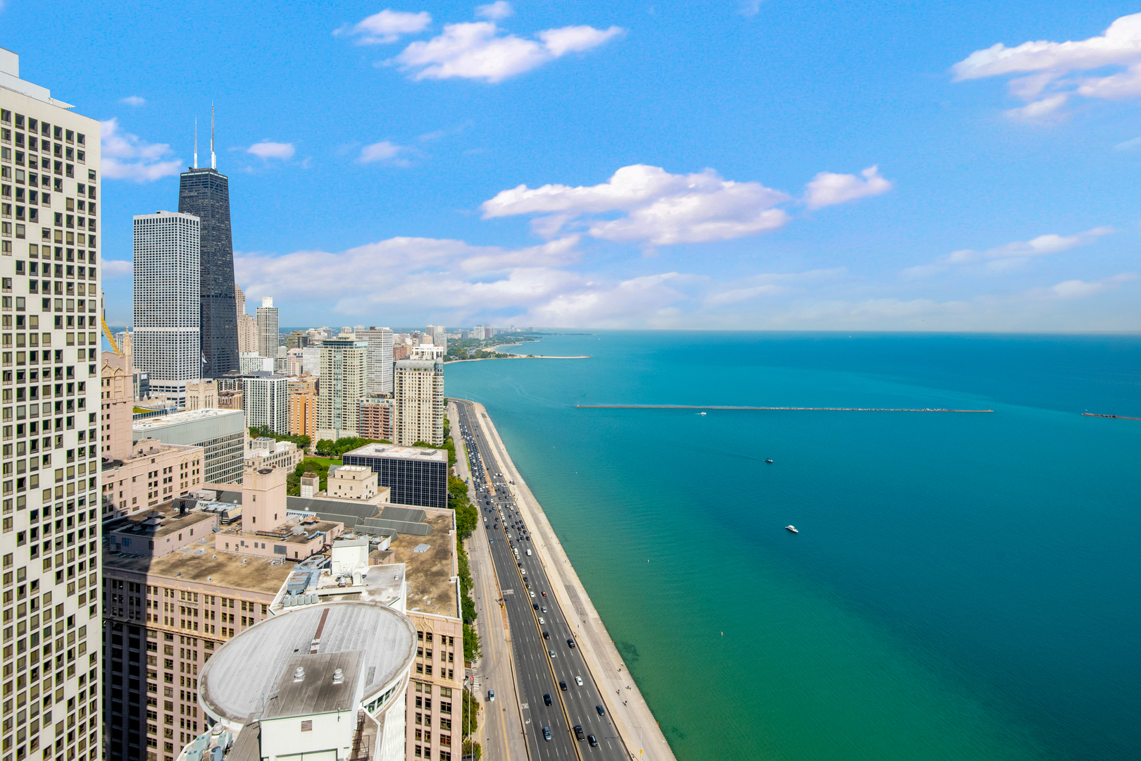 600 N Lake Shore Drive Unit: 3605