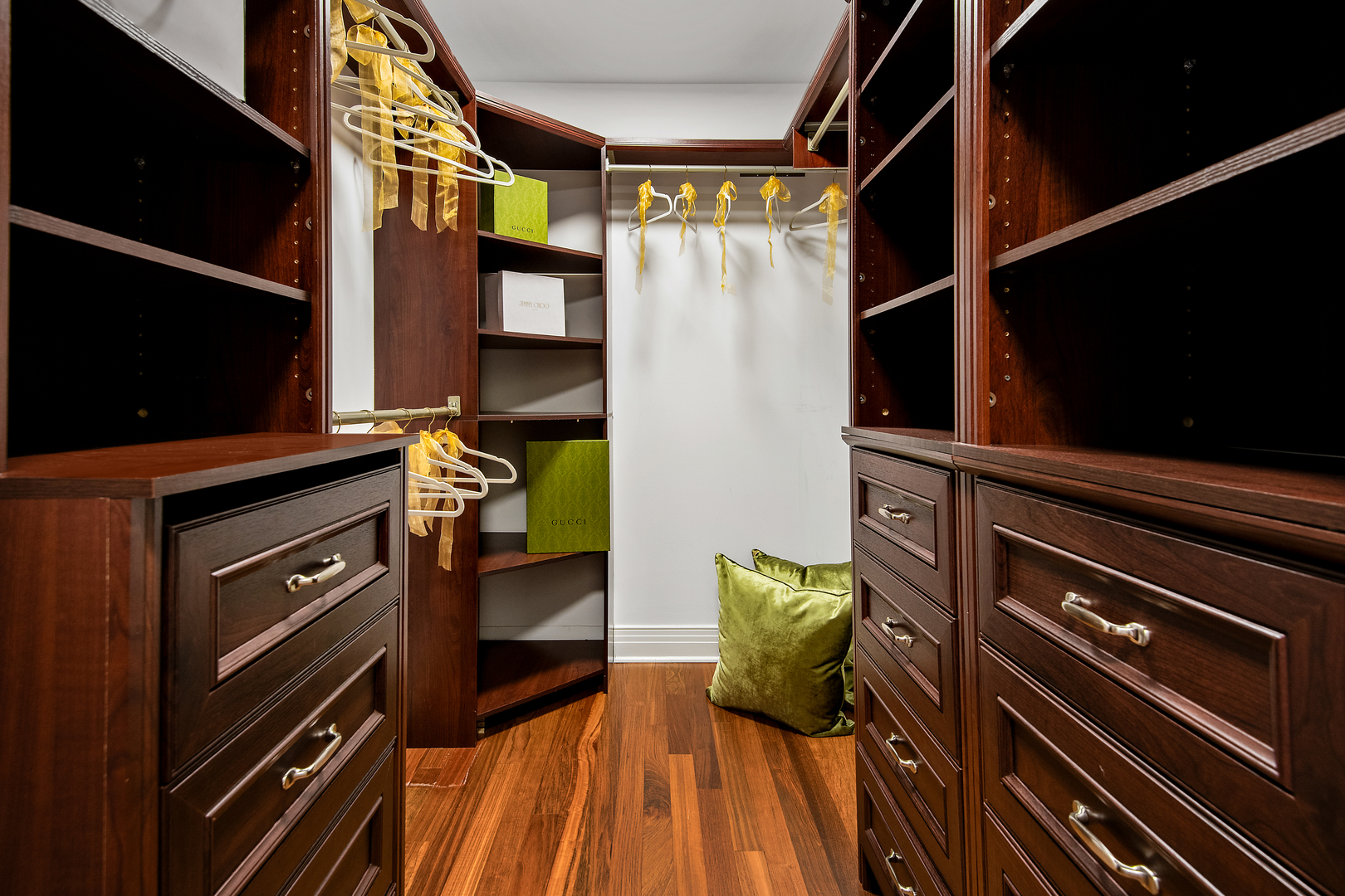 600 N Lake Shore Drive Unit: 3605