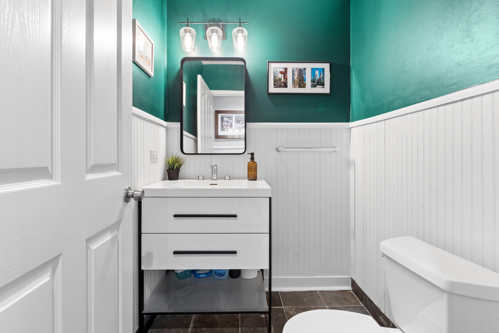 1312 N LEAVITT Street Unit: 1