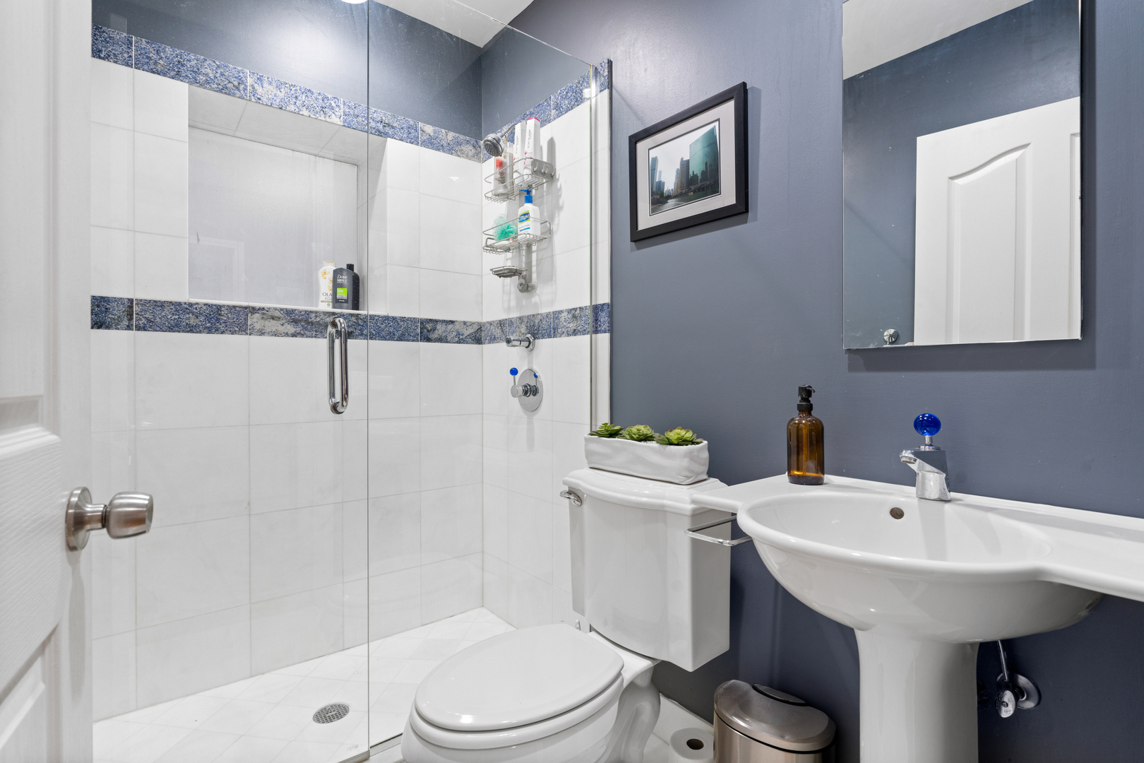 1312 N LEAVITT Street Unit: 1