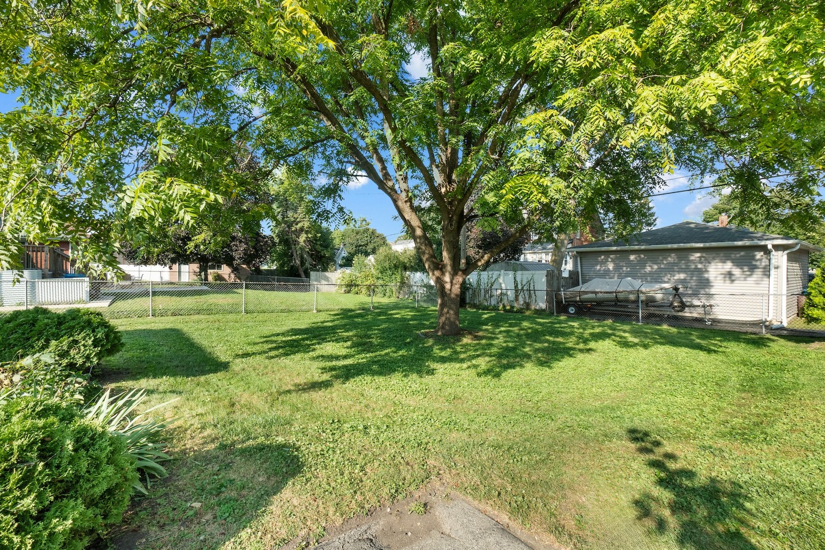 169 S Villa Avenue