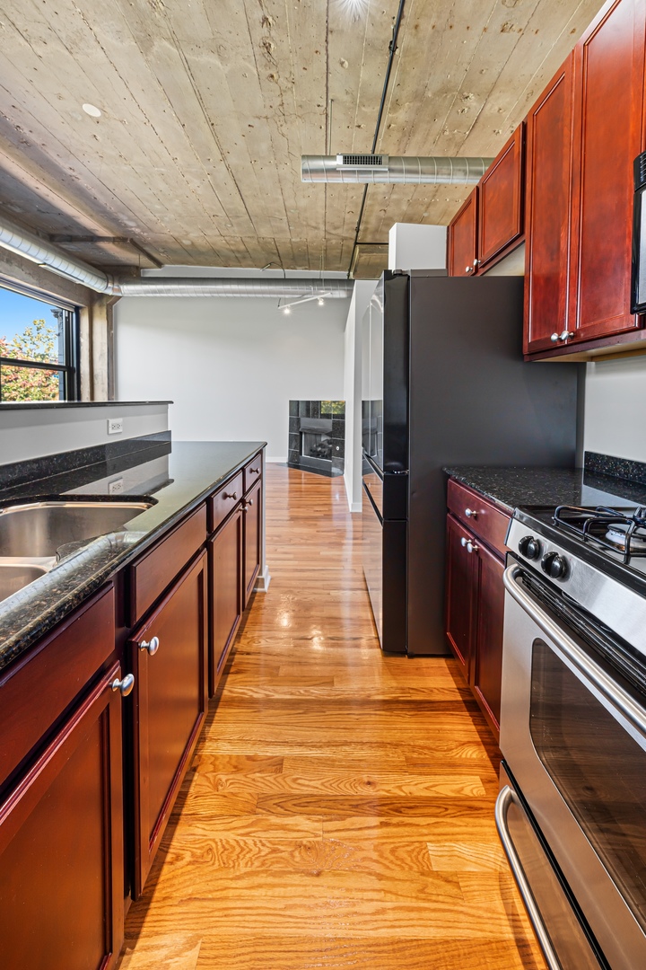 1001 W 15th Street Unit: 342