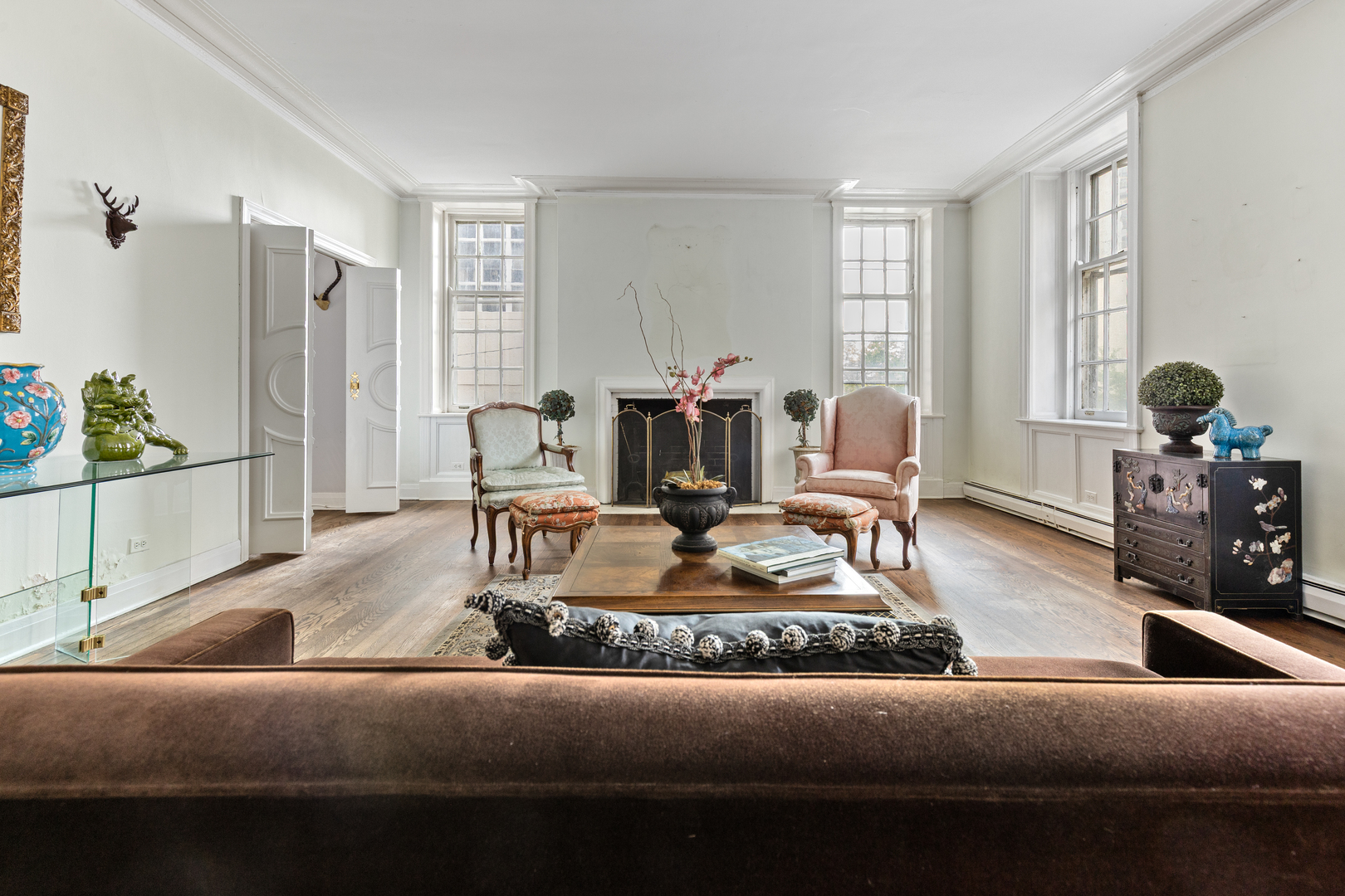 70 E Scott Street Unit: 205