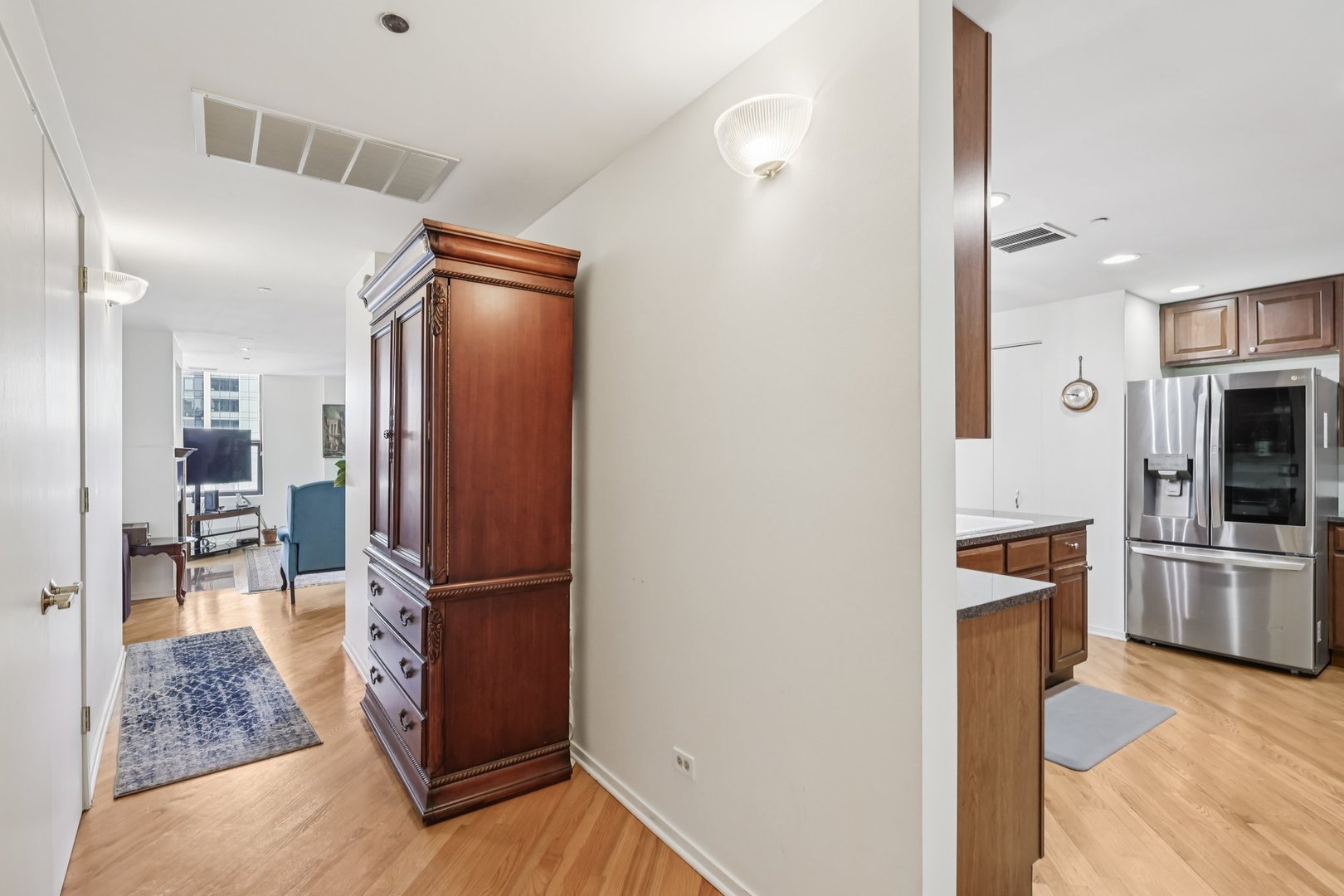 910 S Michigan Avenue Unit: 1805