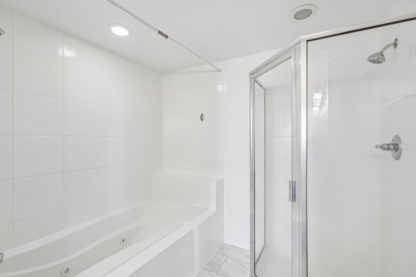 910 S Michigan Avenue Unit: 1805