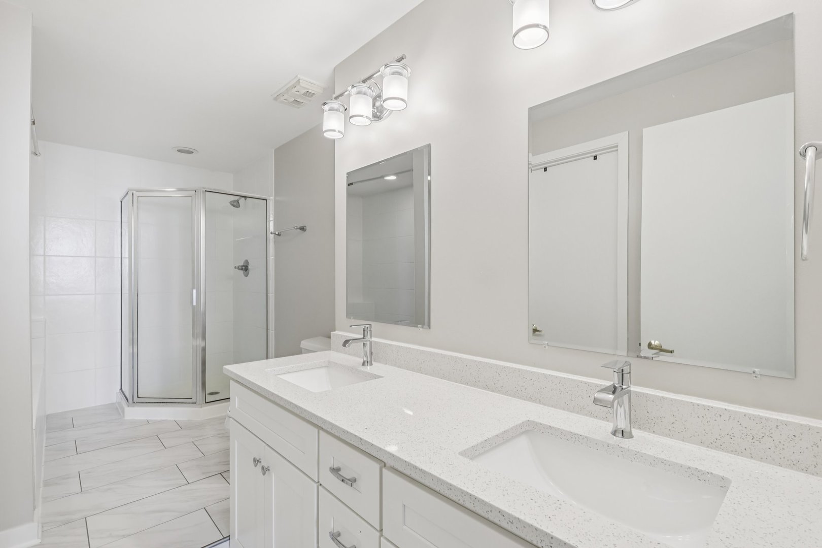 910 S Michigan Avenue Unit: 1805