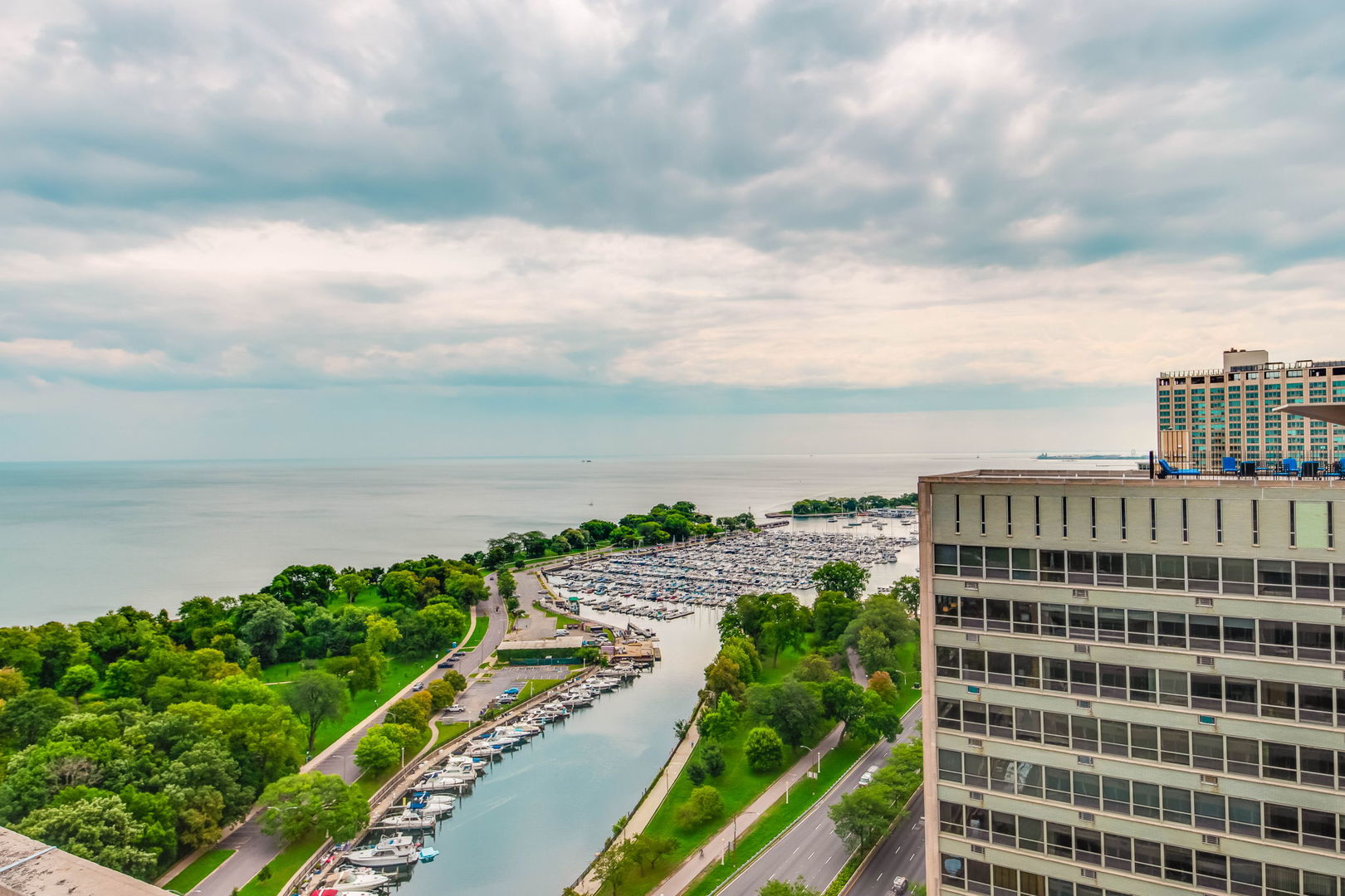3550 N Lake Shore Drive Unit: 622