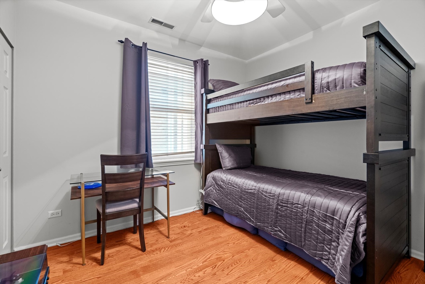 1955 W MELROSE Street Unit: 2