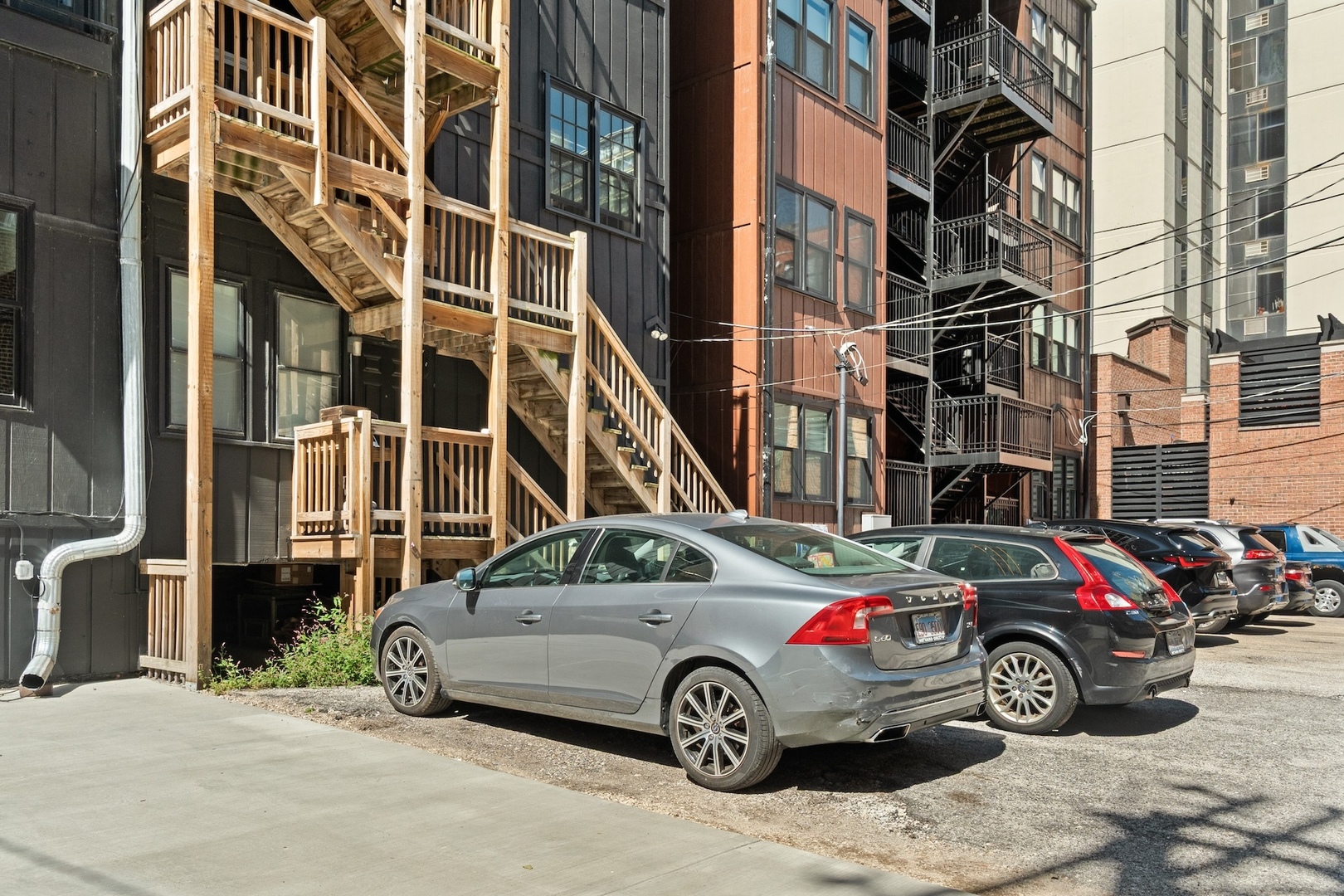 1329 N Dearborn Street Unit: 1