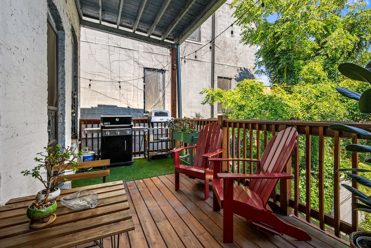 730 W Aldine Avenue Unit: 3W