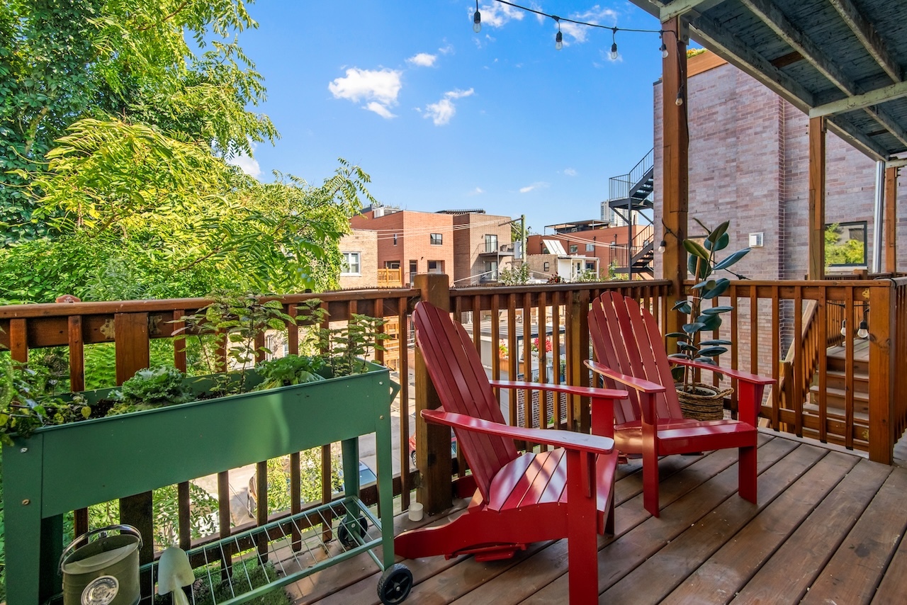 730 W Aldine Avenue Unit: 3W