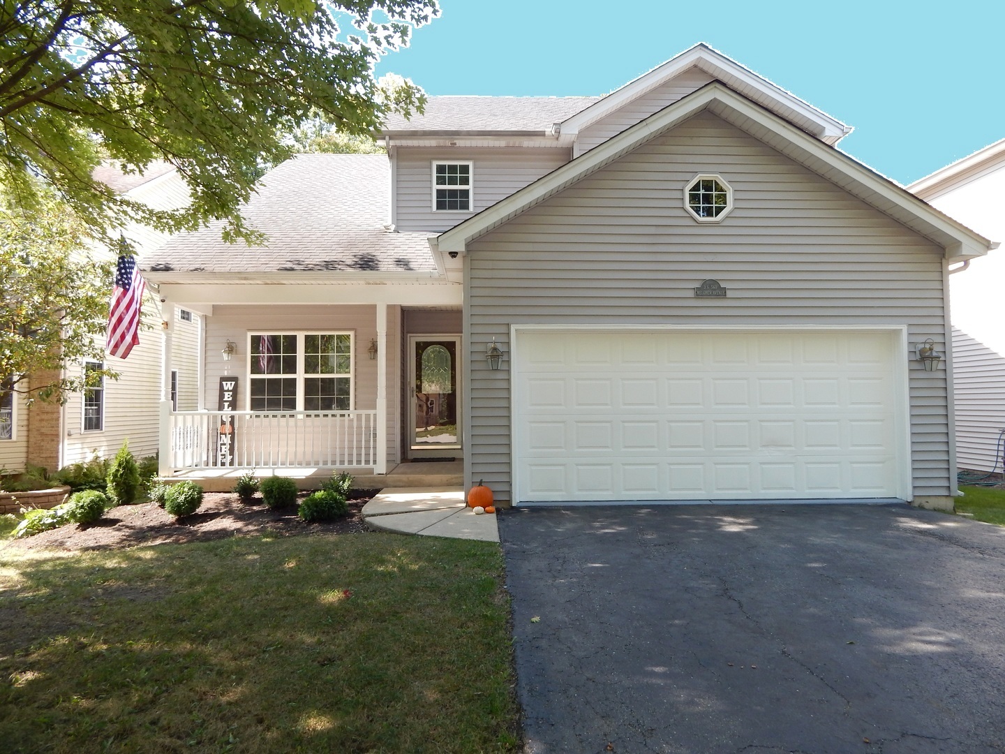 3S560 Melcher Avenue