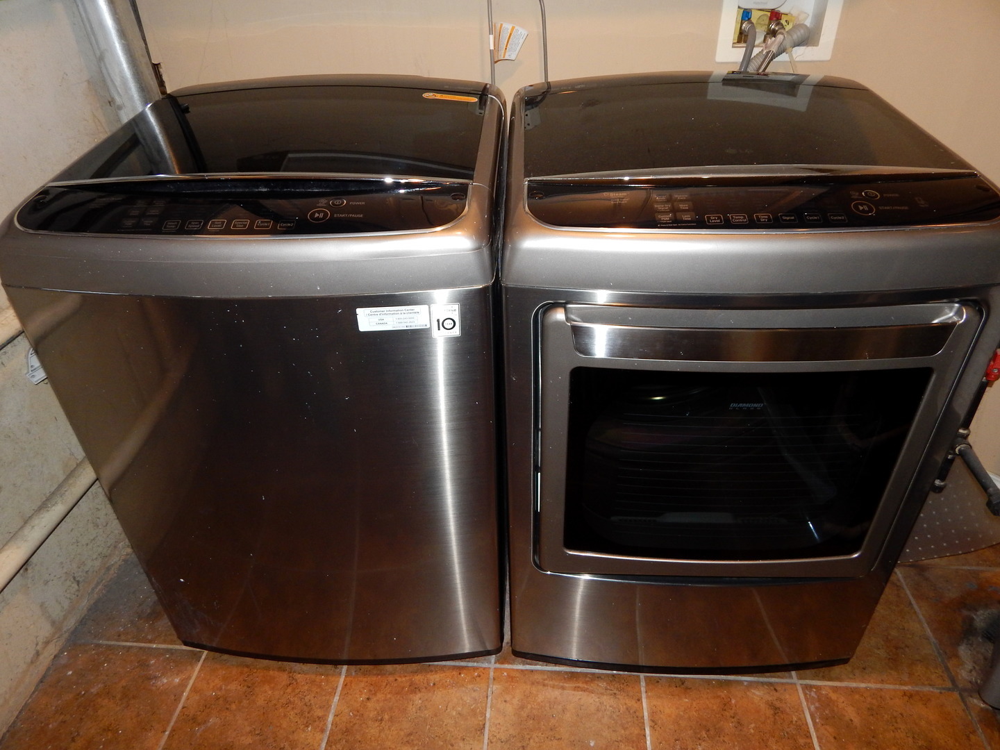 3S560 Melcher Avenue