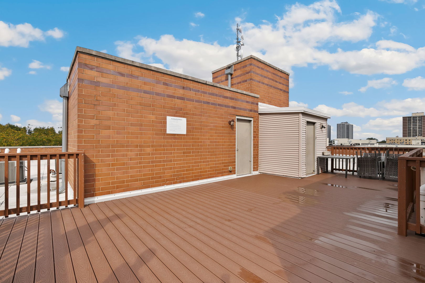 4150 N Kenmore Avenue Unit: 204