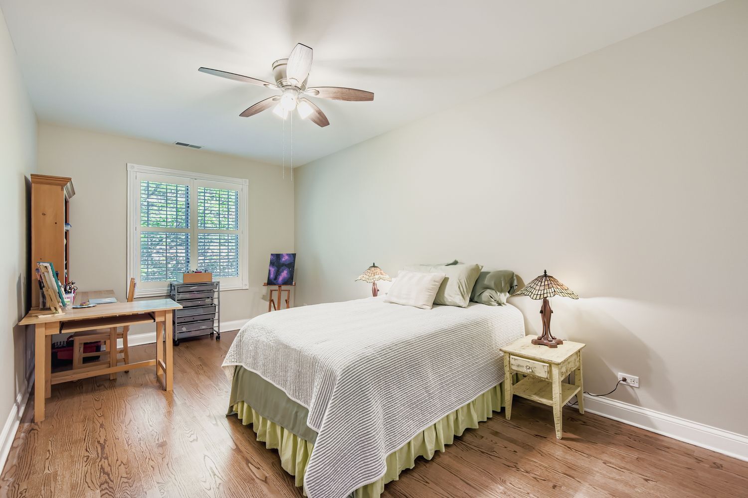 4830 N Seeley Avenue