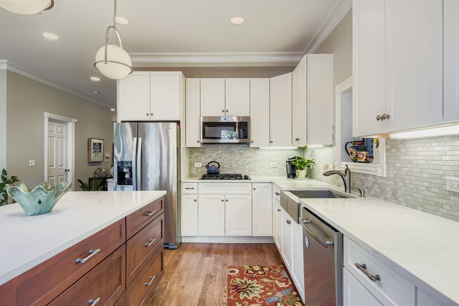 4830 N Seeley Avenue