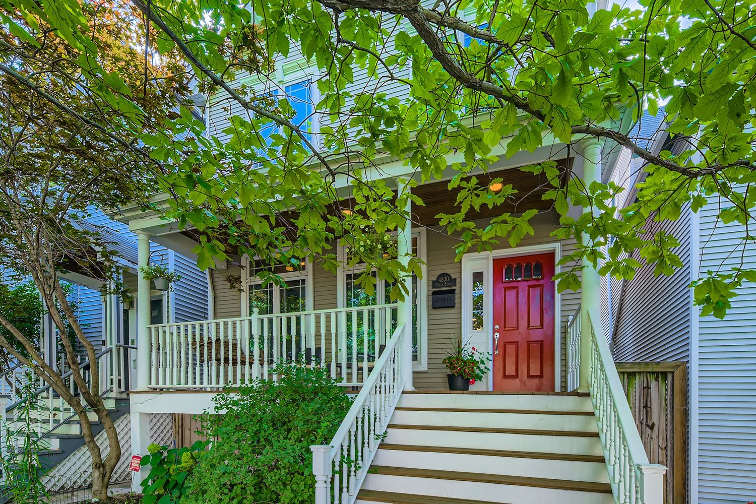 4830 N Seeley Avenue