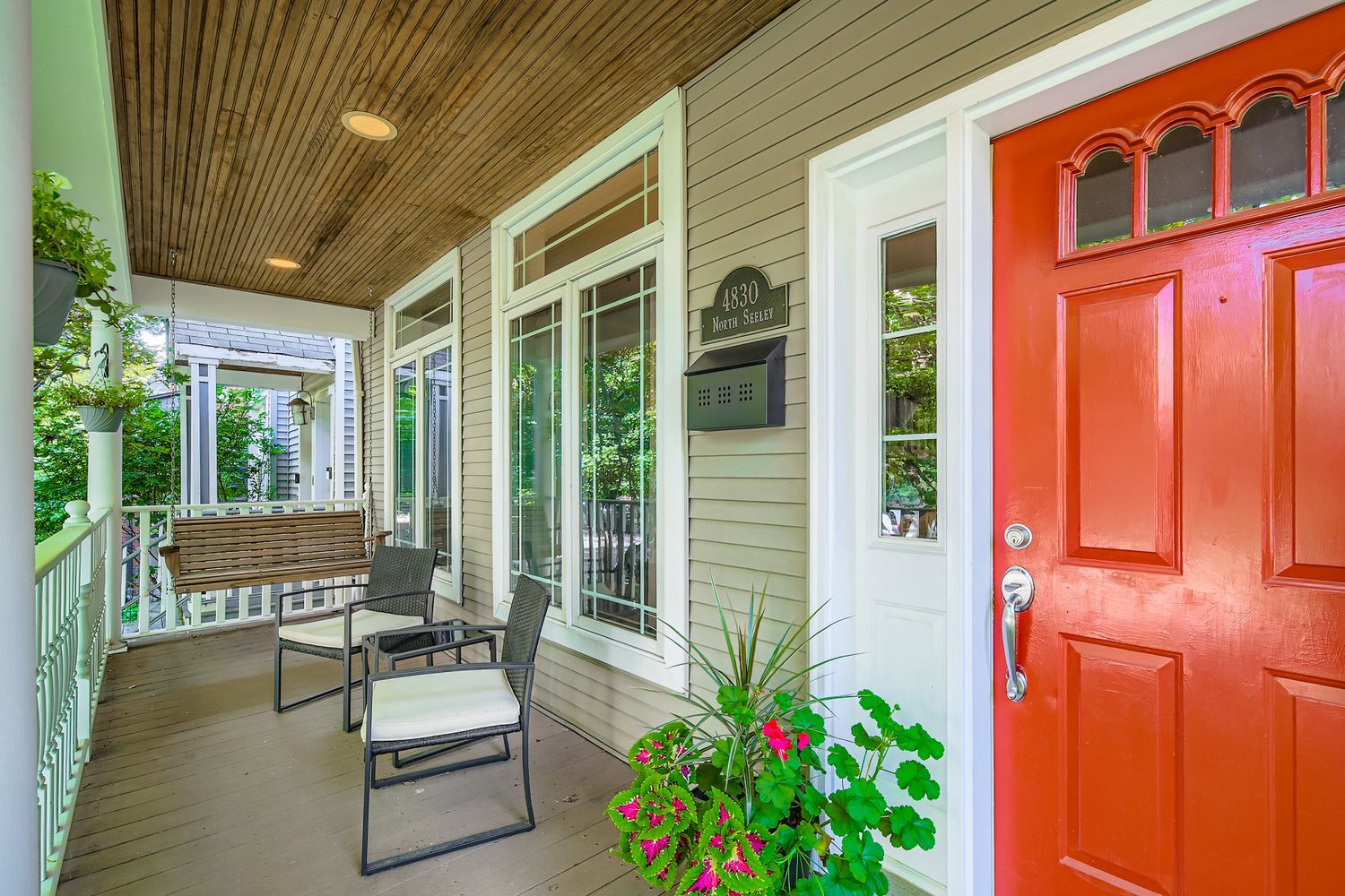 4830 N Seeley Avenue