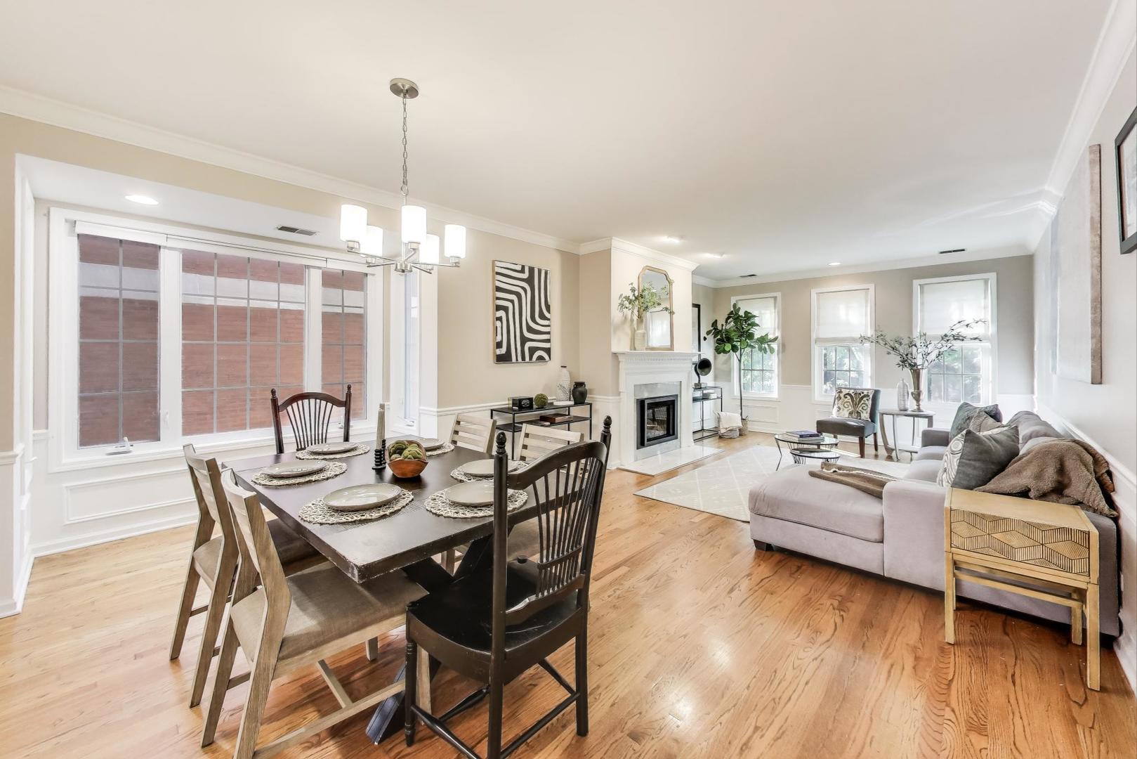 632 W Buckingham Place Unit: 2E