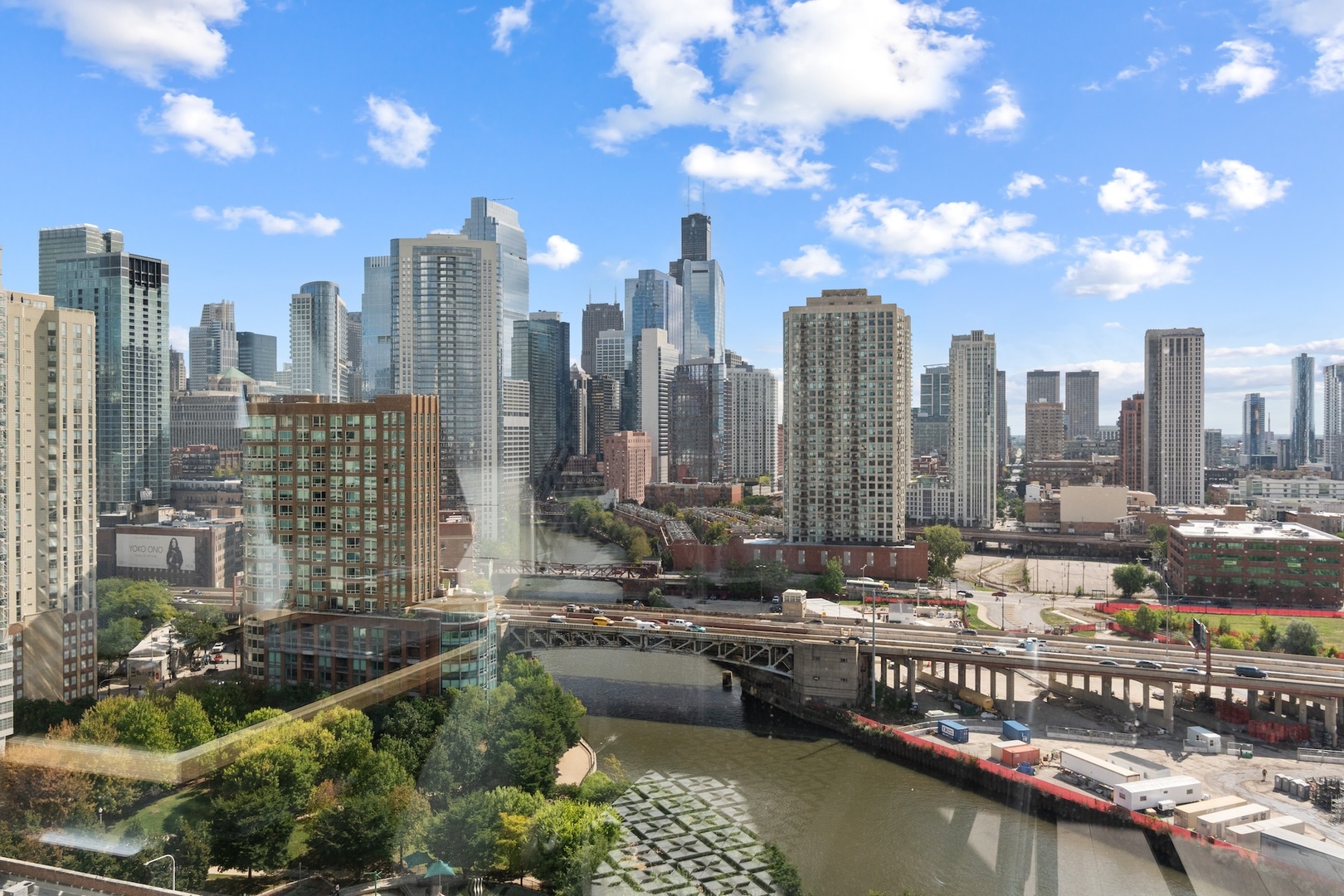 700 N Larrabee Street Unit: 1510