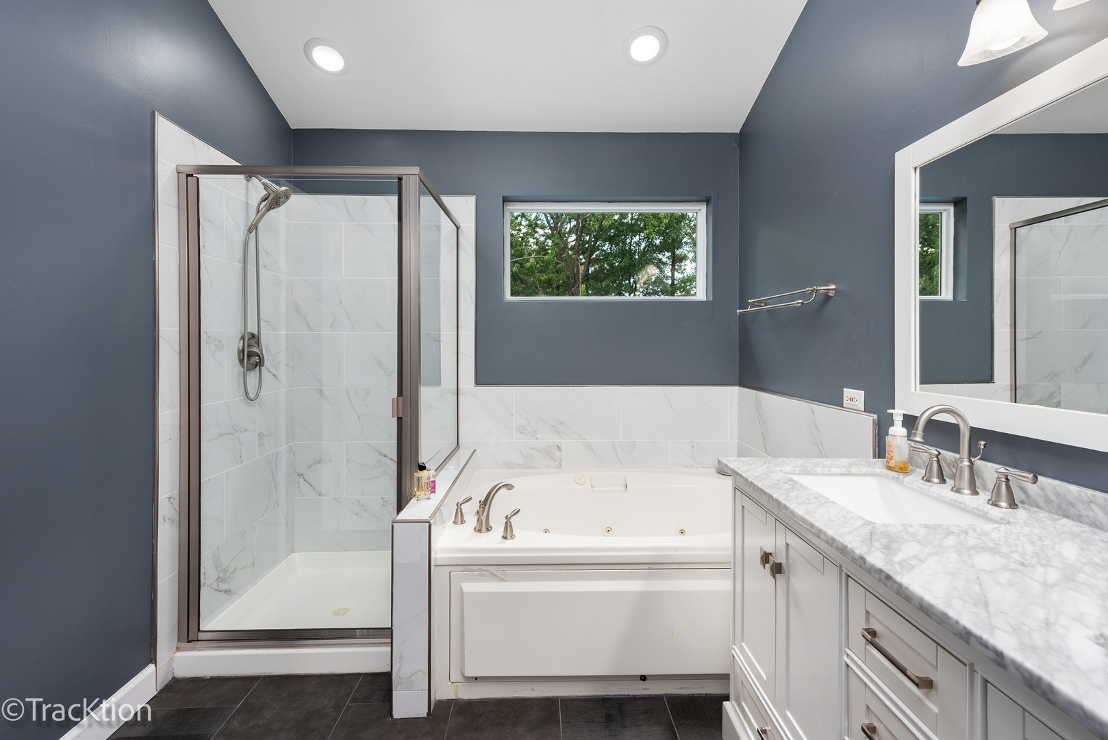 2585 Autumn Grove Court