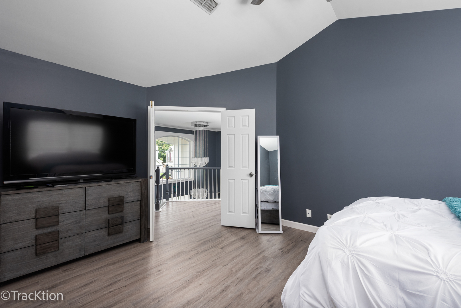 2585 Autumn Grove Court