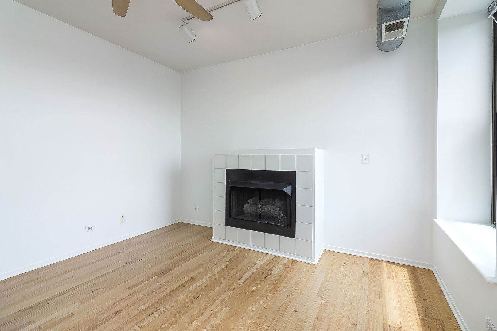 811 S LYTLE Street Unit: 514