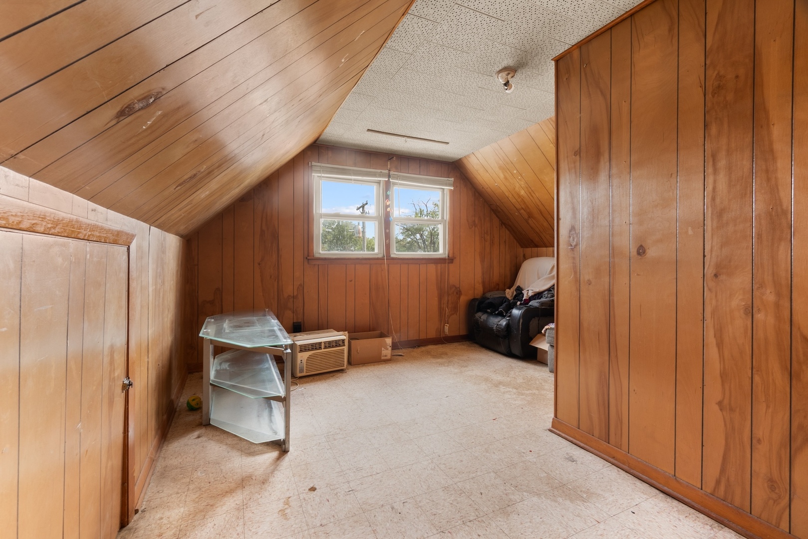335 N WOLF Road