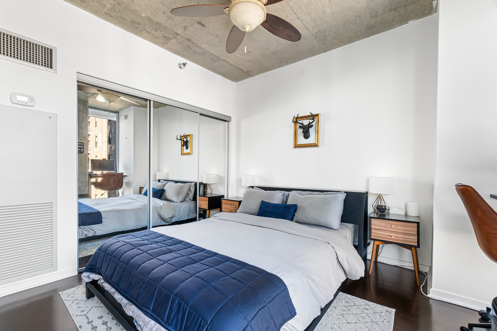 611 S Wells Street Unit: 1008