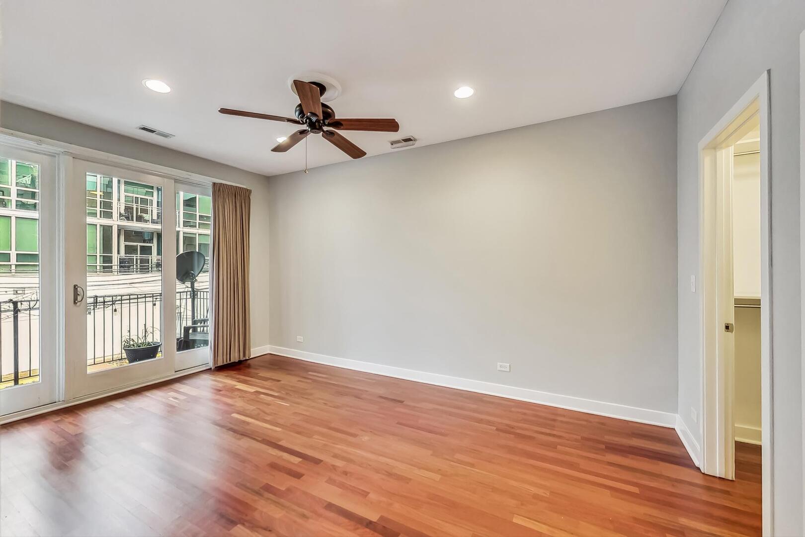 1238 N Milwaukee Avenue Unit: 2