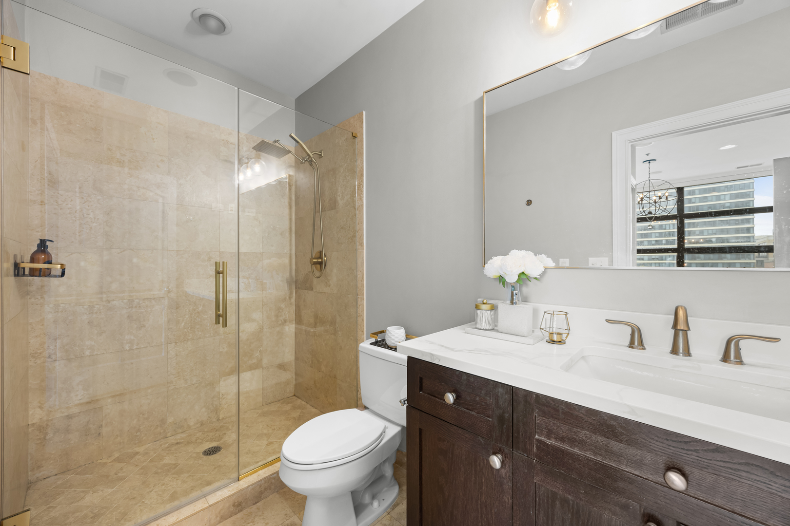 101 W Superior Street Unit: 906