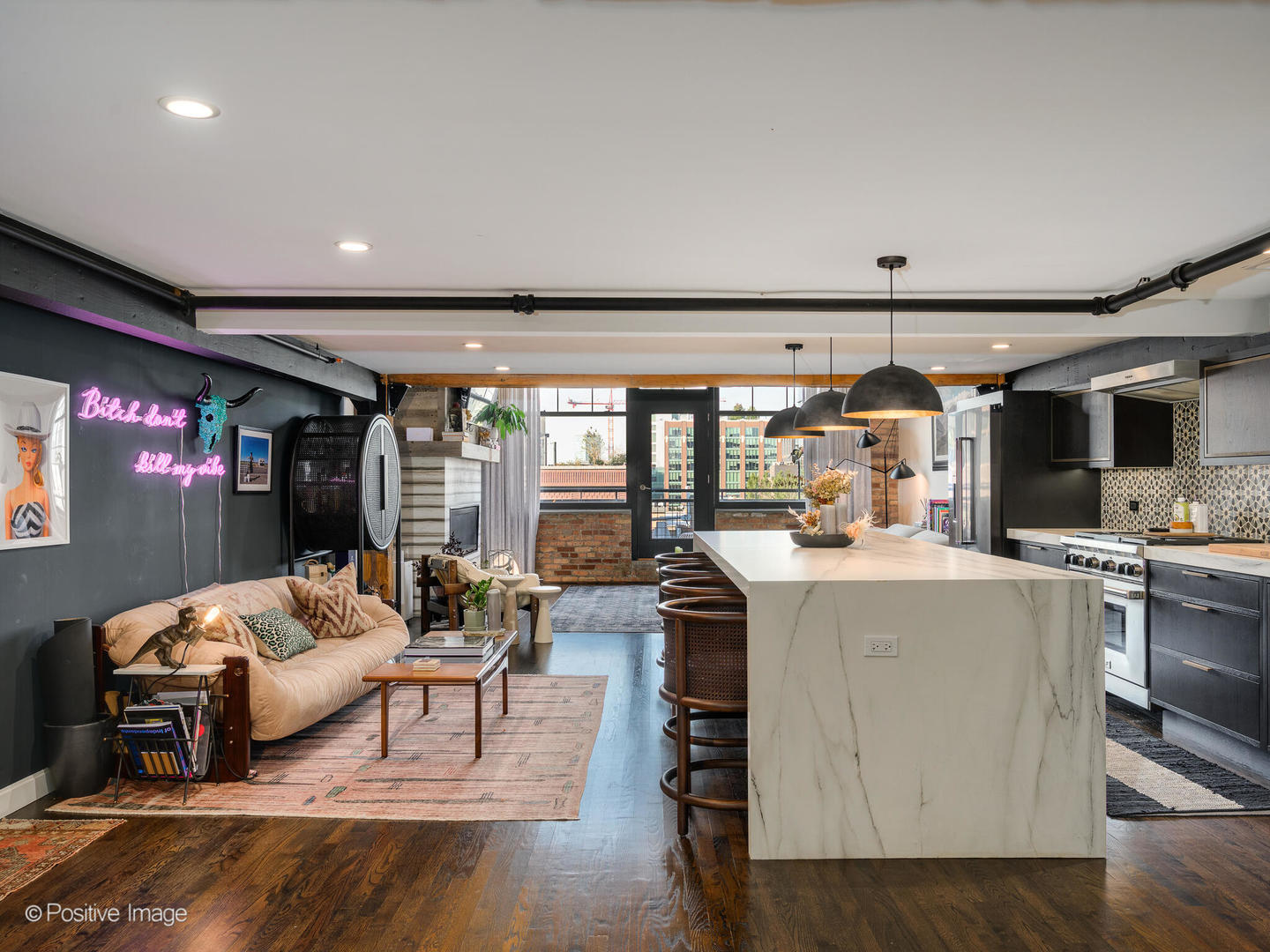 1000 W WASHINGTON Boulevard Unit: 542