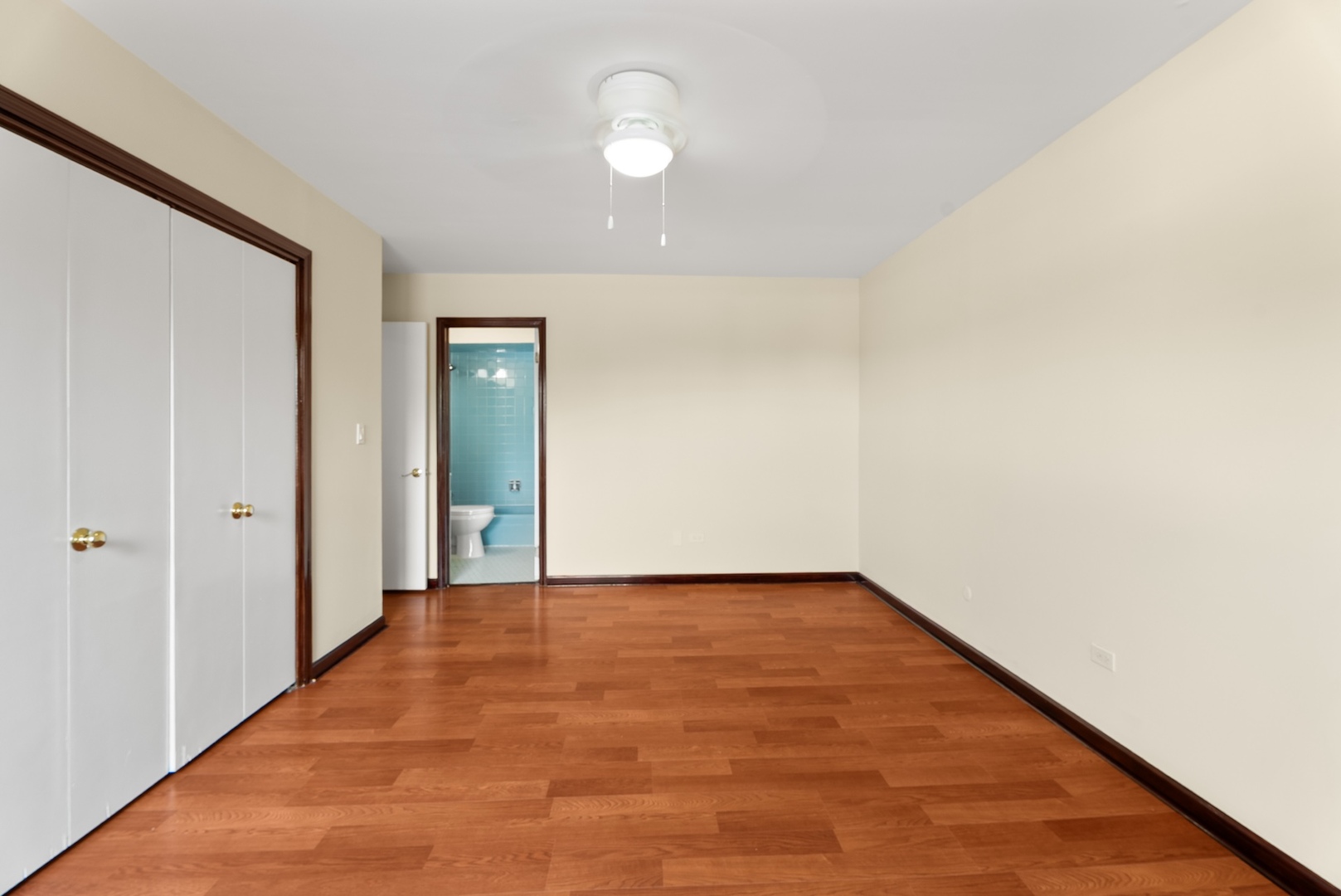 6517 N CALIFORNIA Avenue Unit: 303