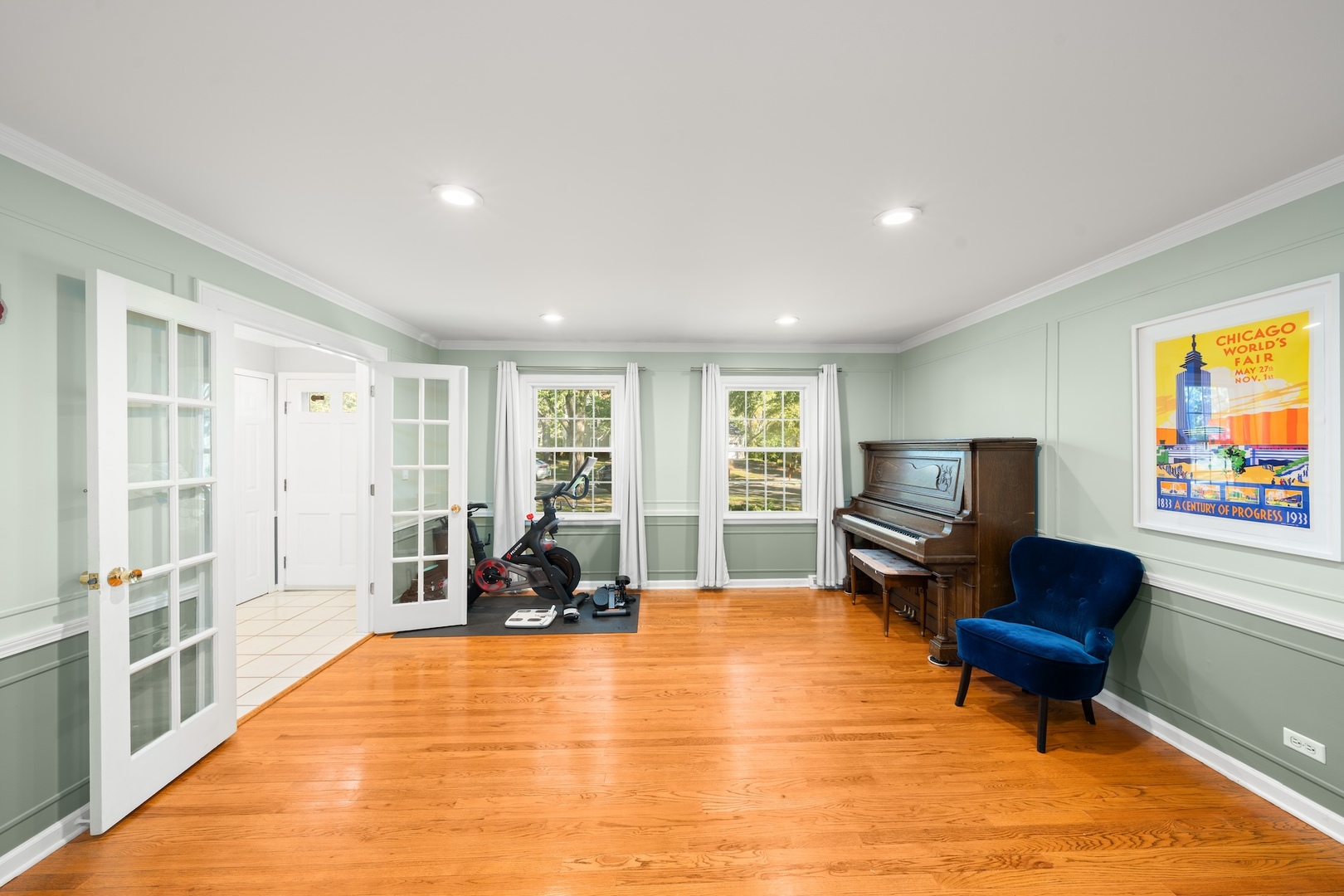 25W257 Gunston Avenue