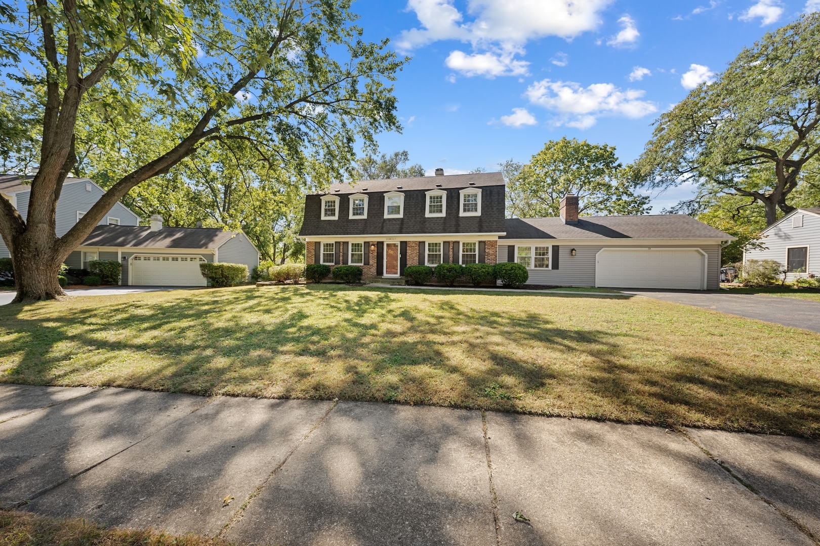 25W257 Gunston Avenue