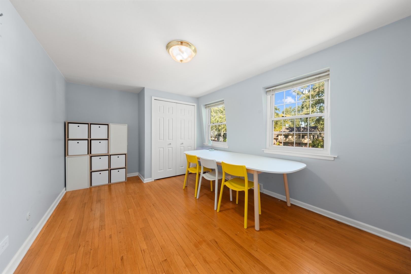 25W257 Gunston Avenue