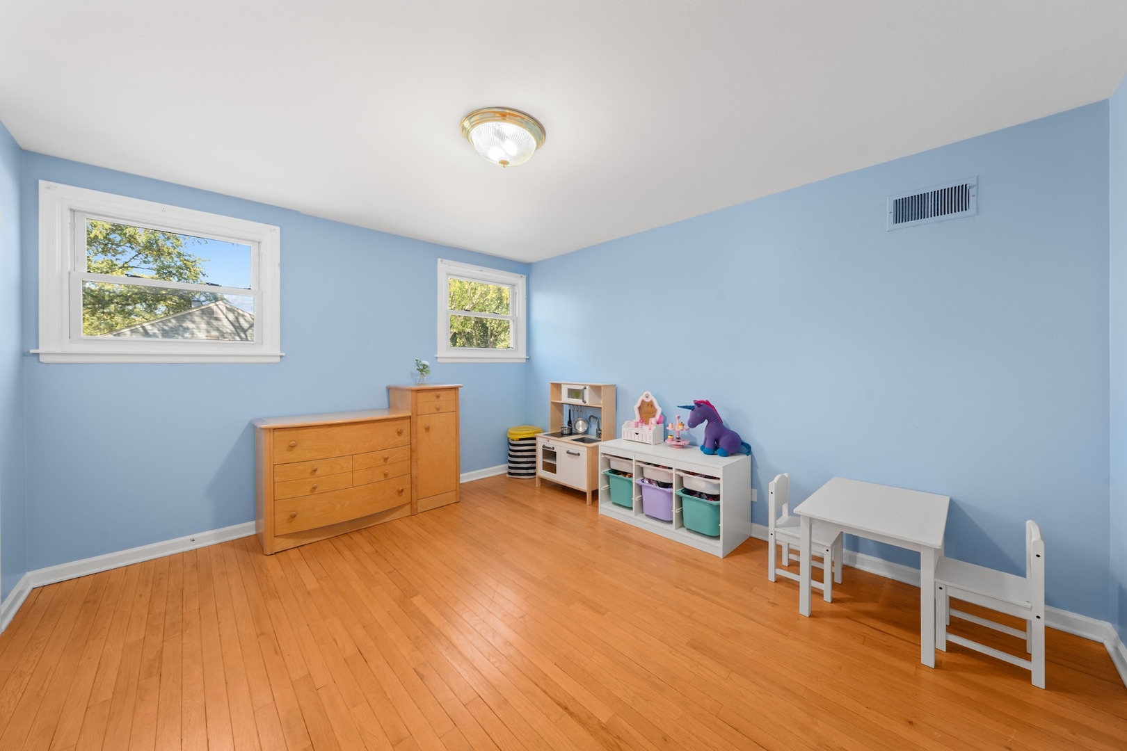 25W257 Gunston Avenue