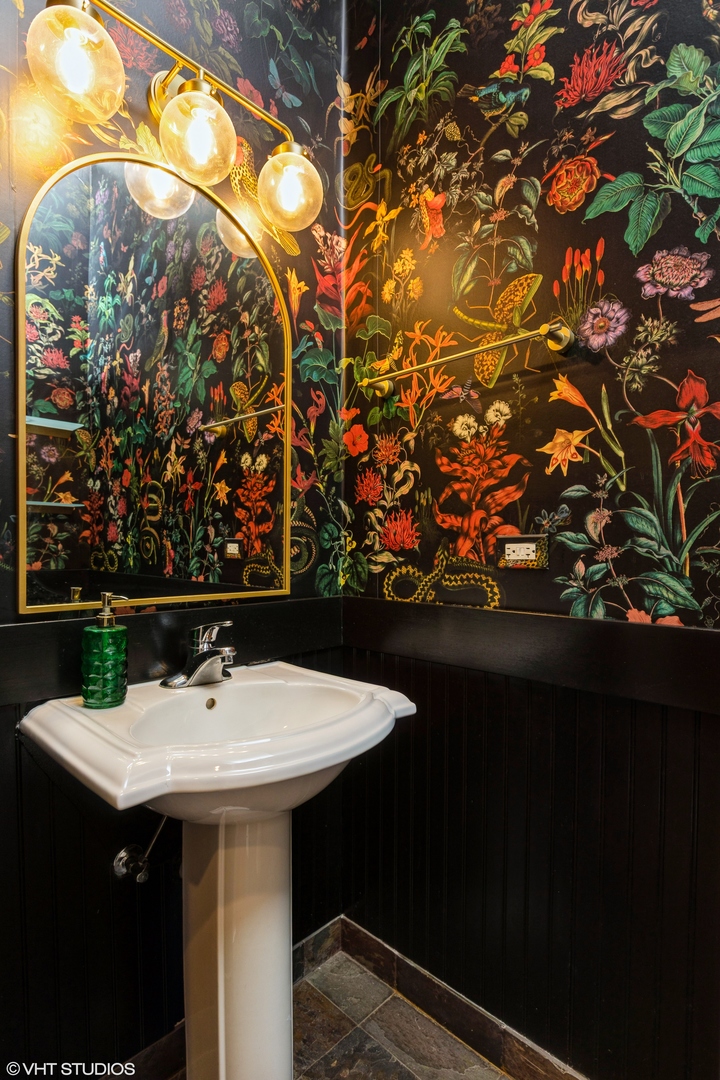 2451 W Cortland Street Unit: 3