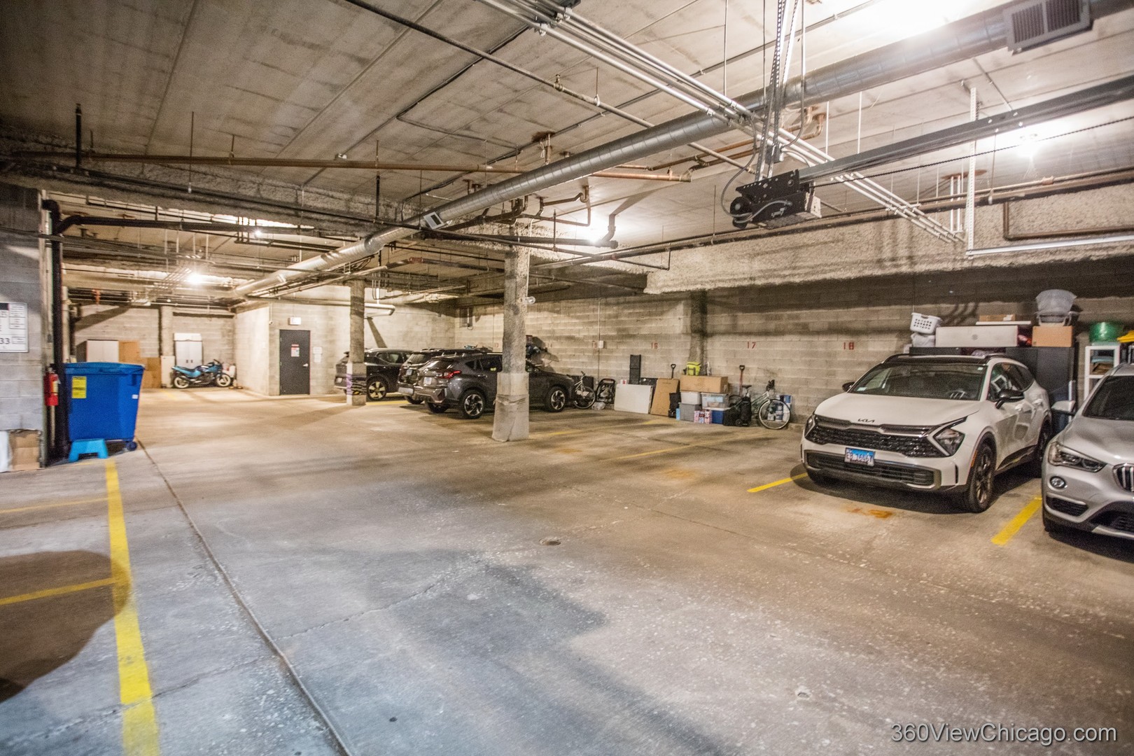 3113 W Lawrence Avenue Unit: A301